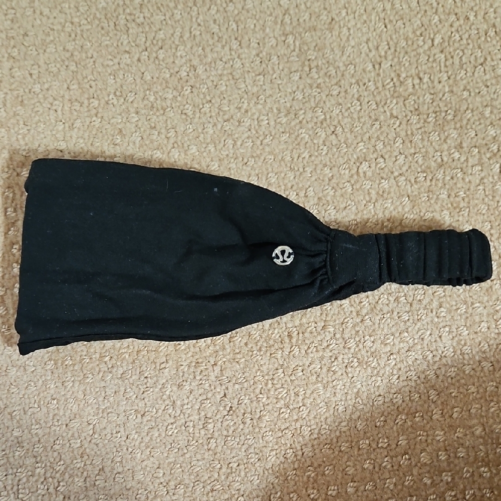 Lululemon Black Headband with Logo